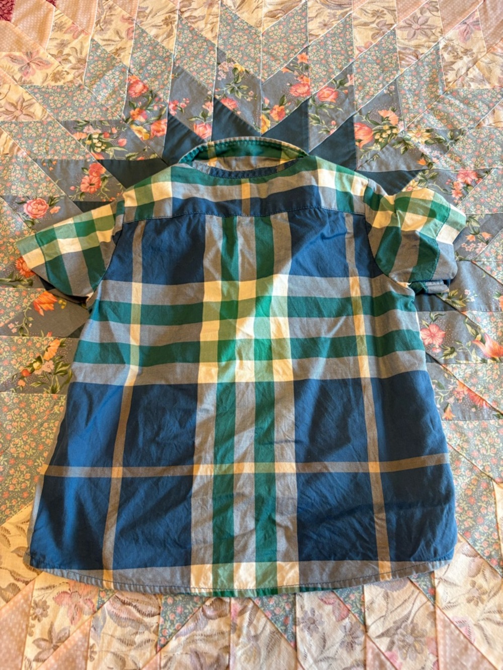 Burberry Plaid Short-Sleeve Button-Up Shirt - Blue & Green - Picture 3 of 3